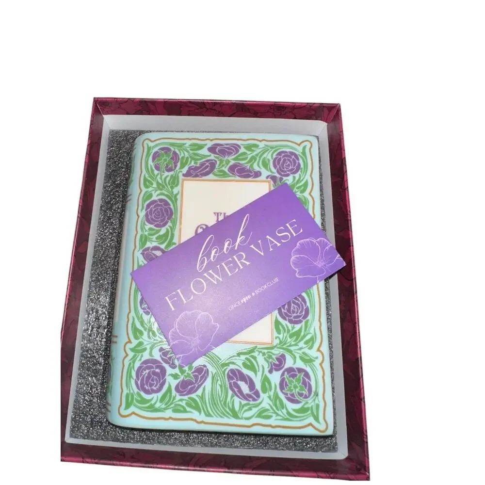 The Case of the Vanishing Violets Book Flower Vase in Gift Box - Picture 4 of 4